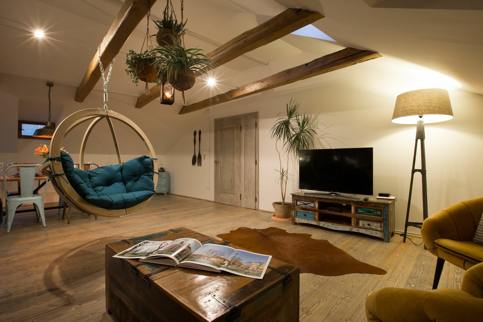 Apartmán Gigantic Boho Chic 3 Bedroom 3 Bathroom Loft With Hanging Chair
