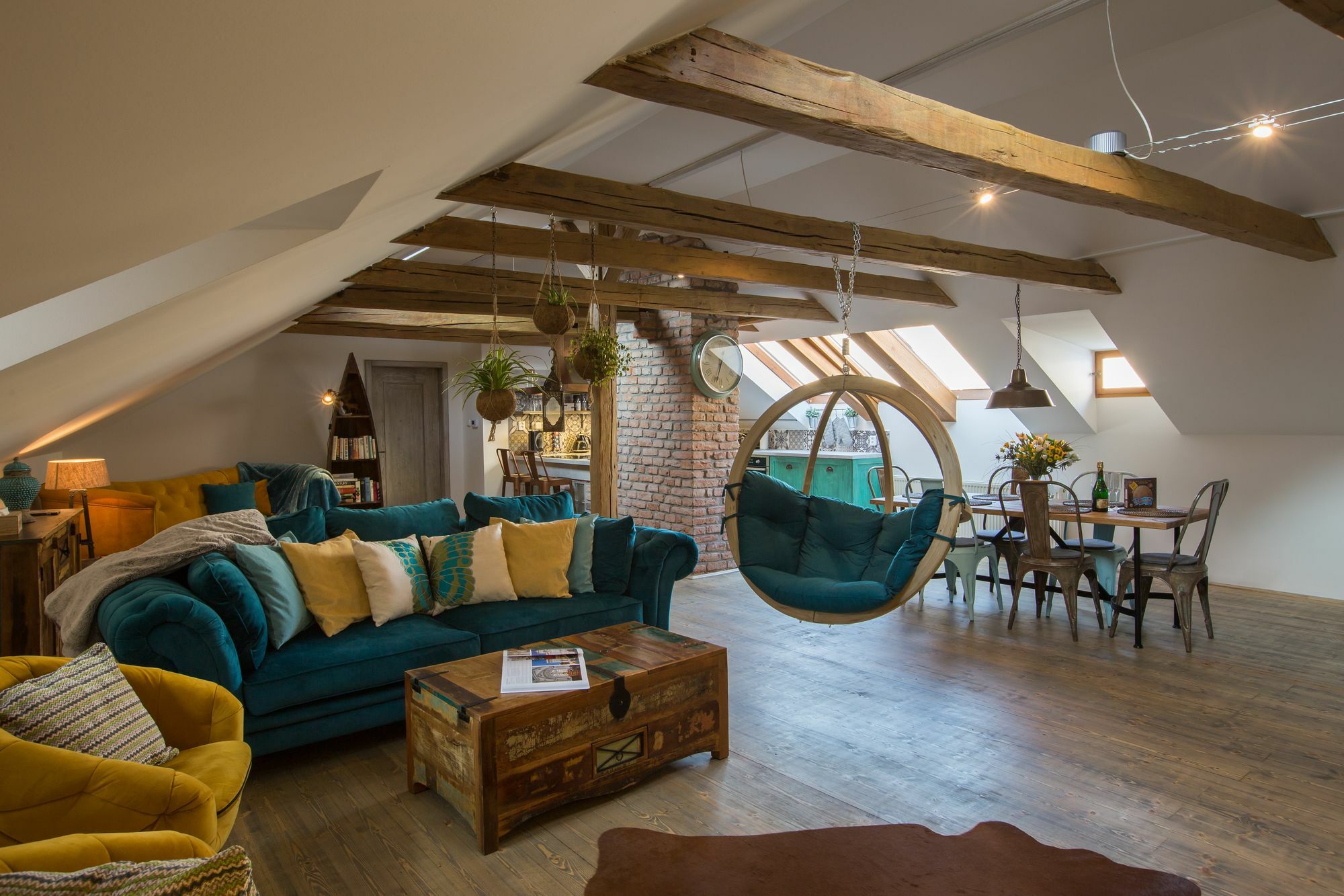 Gigantic Boho Chic 3 Bedroom 3 Bathroom Loft With Hanging Chair Apartmán *